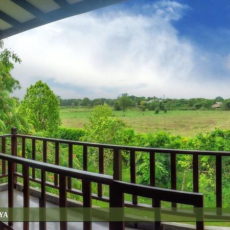 Camellia Resort And Spa Sigiriya Exterior foto